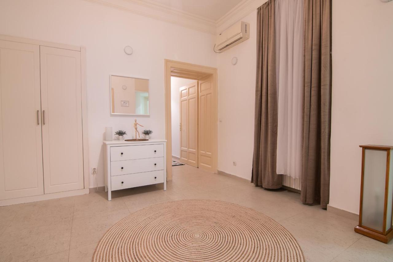 Sweet House Republic Appartement Belgrado Buitenkant foto